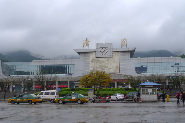 邯鄲到廣安物流公司專線省錢(qián)更省心準(zhǔn)時(shí)送達(dá)時(shí)+效+保+證